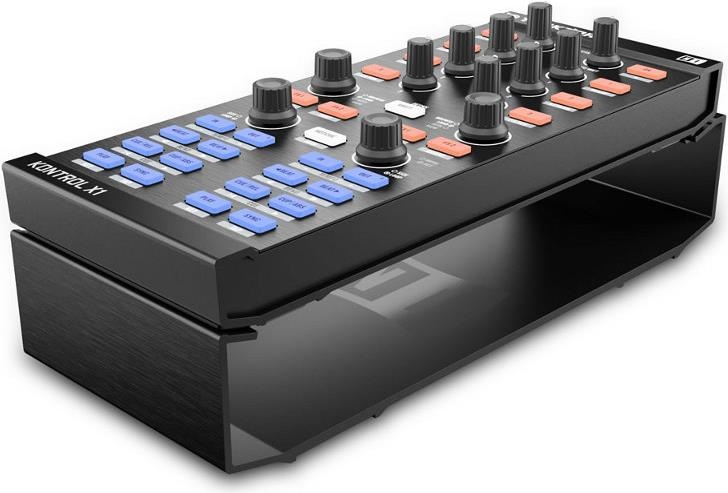 Kontrol X1 + Kontrol stand bundle